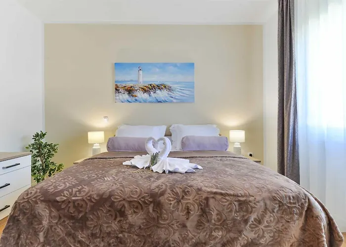 4* First Hill With Heated Pool, Zaton (Zadar)