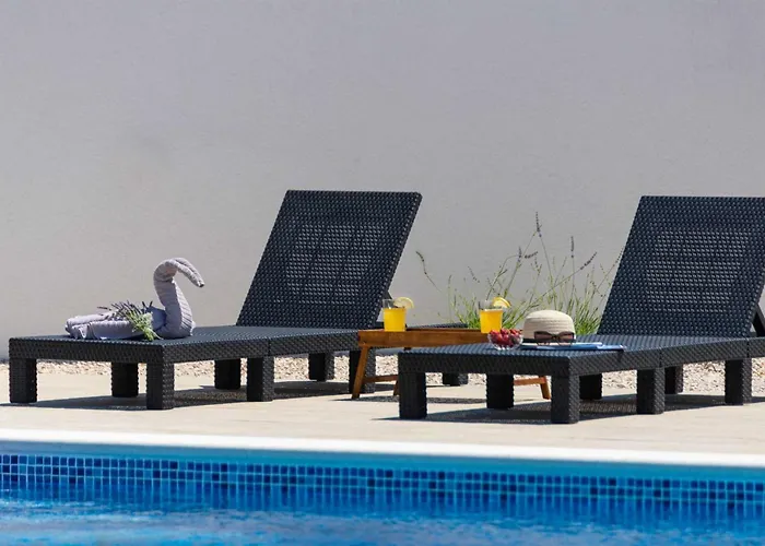 Villa 4* First Hill With Heated Pool, Zaton (Zadar)