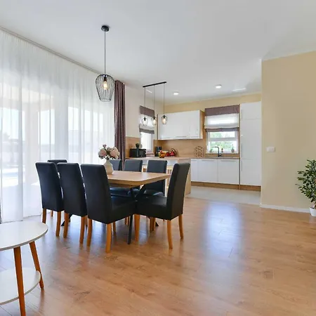 4* First Hill With Heated Pool, *